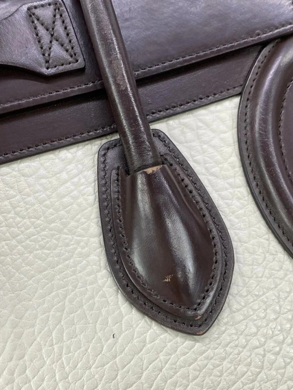 CELINE Luggage Micro Shopper - Dark Brown White Gray Beige Leather Handbag - Picture 8 of 15